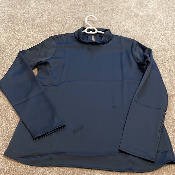 Black satin top NWOT - Picture 3 of 8